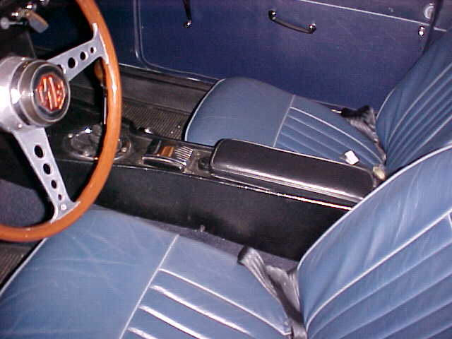 Early MGB AMCO Accessory Console
